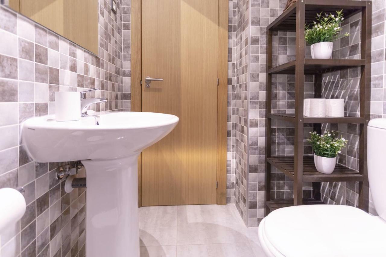 -Malagasunapts- Rooftop Pool & Free Parking Εξωτερικό φωτογραφία