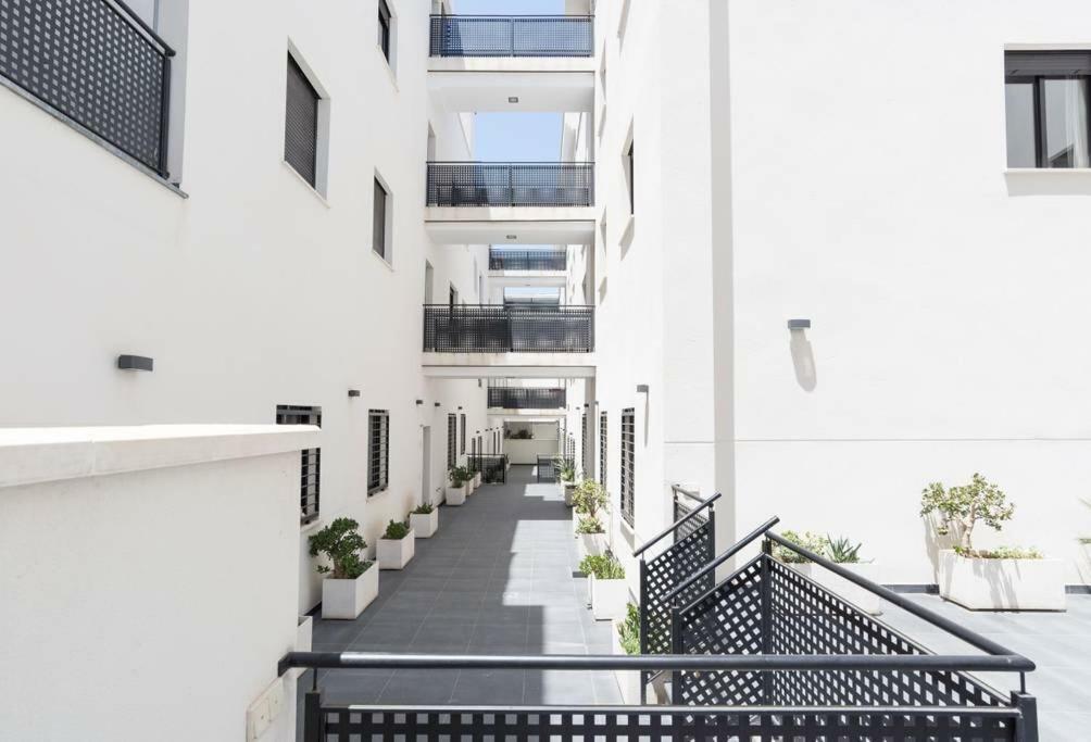 -Malagasunapts- Rooftop Pool & Free Parking Εξωτερικό φωτογραφία